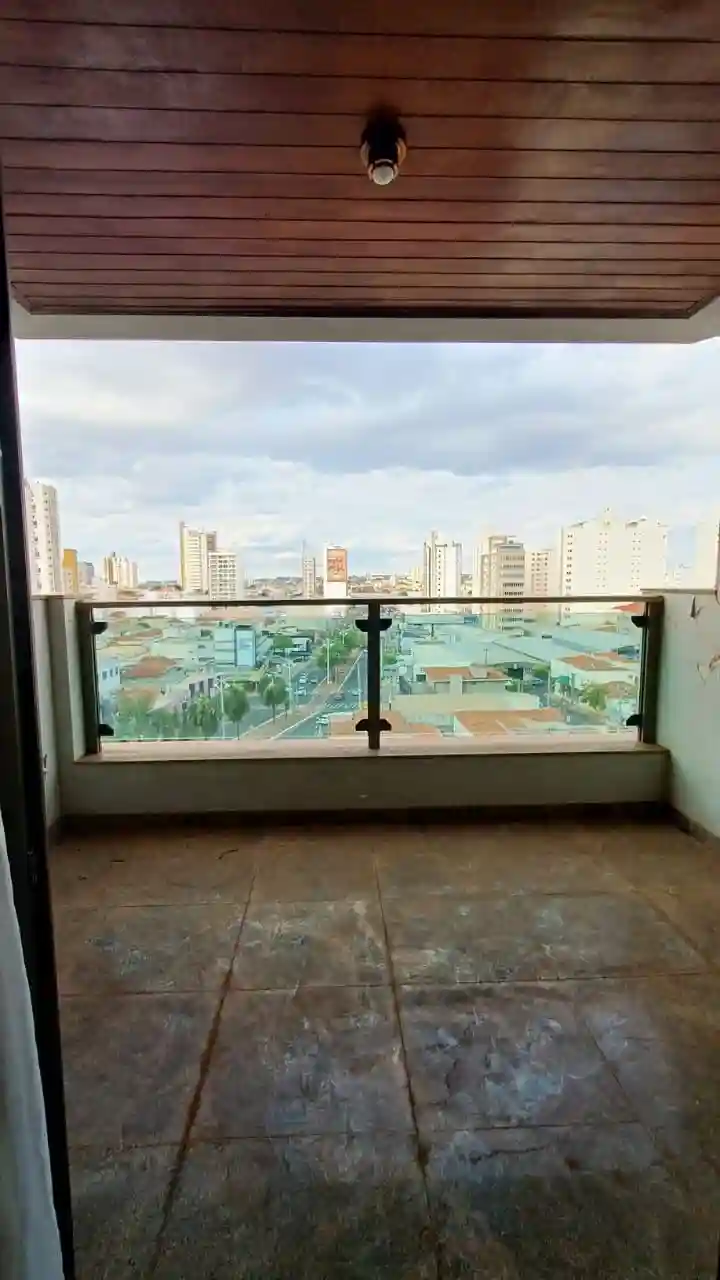 Apartamento com 3 quartos à venda, 214m² — foto 24 de 32