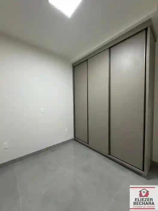 Casa com 3 quartos à venda, 130m² — foto 3 de 17