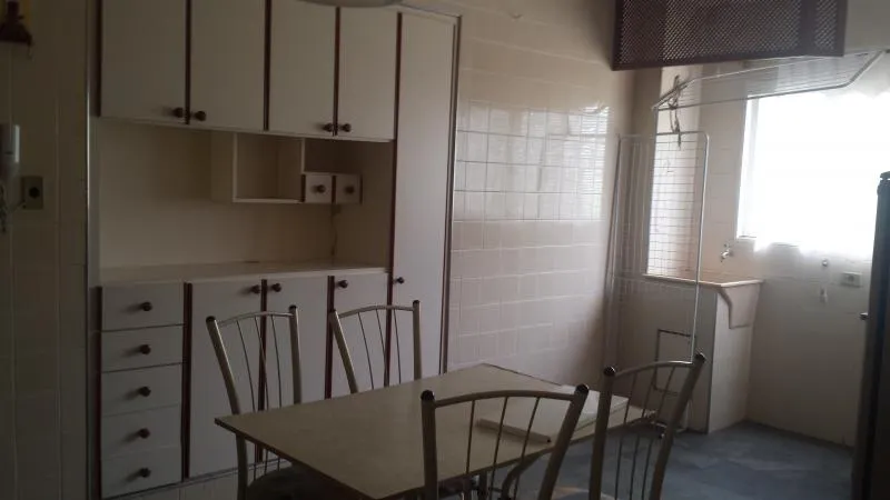 Apartamento à venda — foto 3 de 5