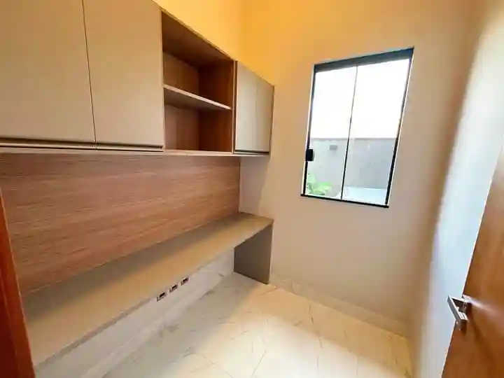 Casa de Condomínio à venda — foto 2 de 8