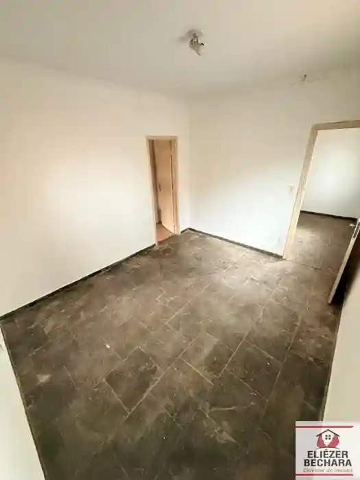 Casa com 4 quartos à venda, 220m² — foto 26 de 37