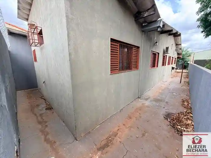 Casa com 4 quartos à venda, 220m² — foto 13 de 37