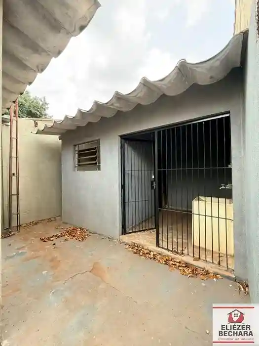 Casa com 4 quartos à venda, 220m² — foto 34 de 37