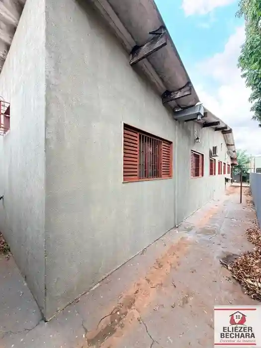 Casa com 4 quartos à venda, 220m² — foto 19 de 37