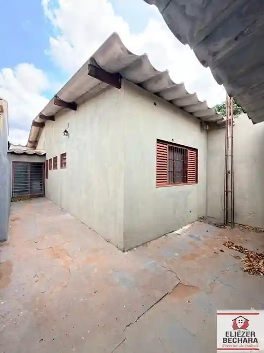 Casa com 4 quartos à venda, 220m² — foto 16 de 37