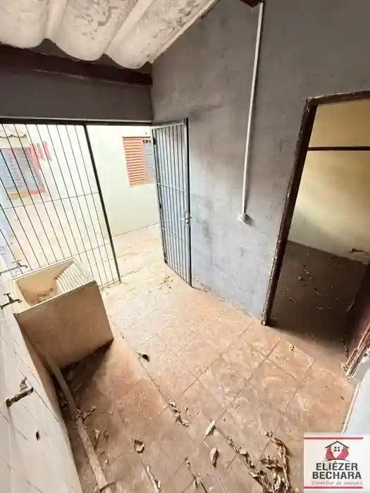 Casa com 4 quartos à venda, 220m² — foto 14 de 37