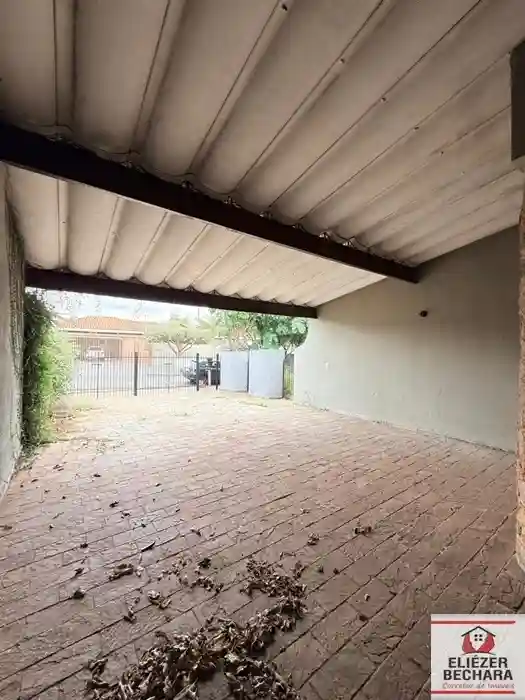 Casa com 4 quartos à venda, 220m² — foto 17 de 37