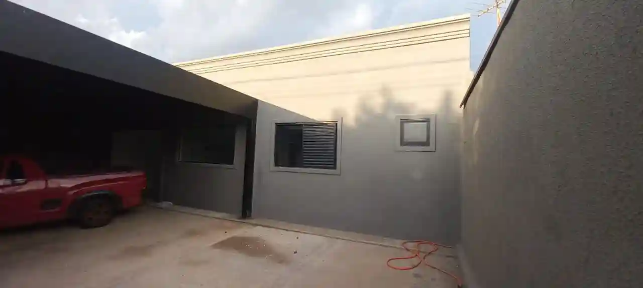 Casa com 3 quartos à venda, 140m² — foto 3 de 27