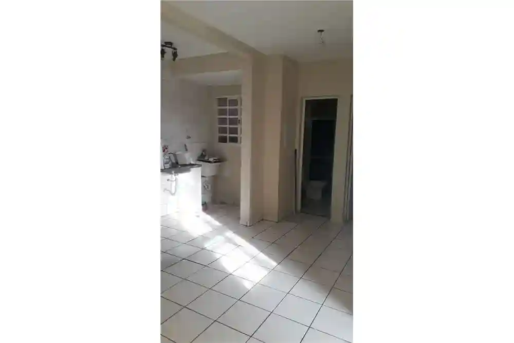 Apartamento com 2 quartos à venda, 48m² — foto 2 de 8