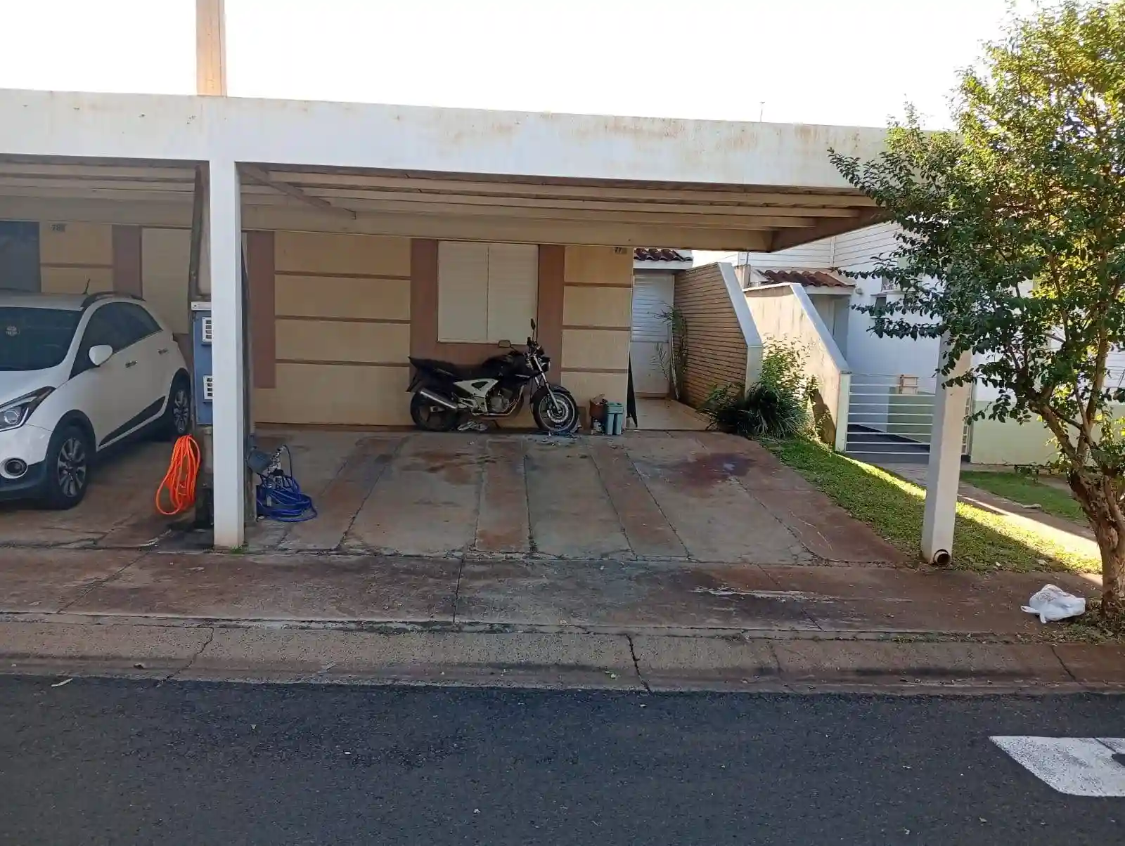 Casa de Condomínio com 3 quartos à venda, 90m² — foto 2 de 5