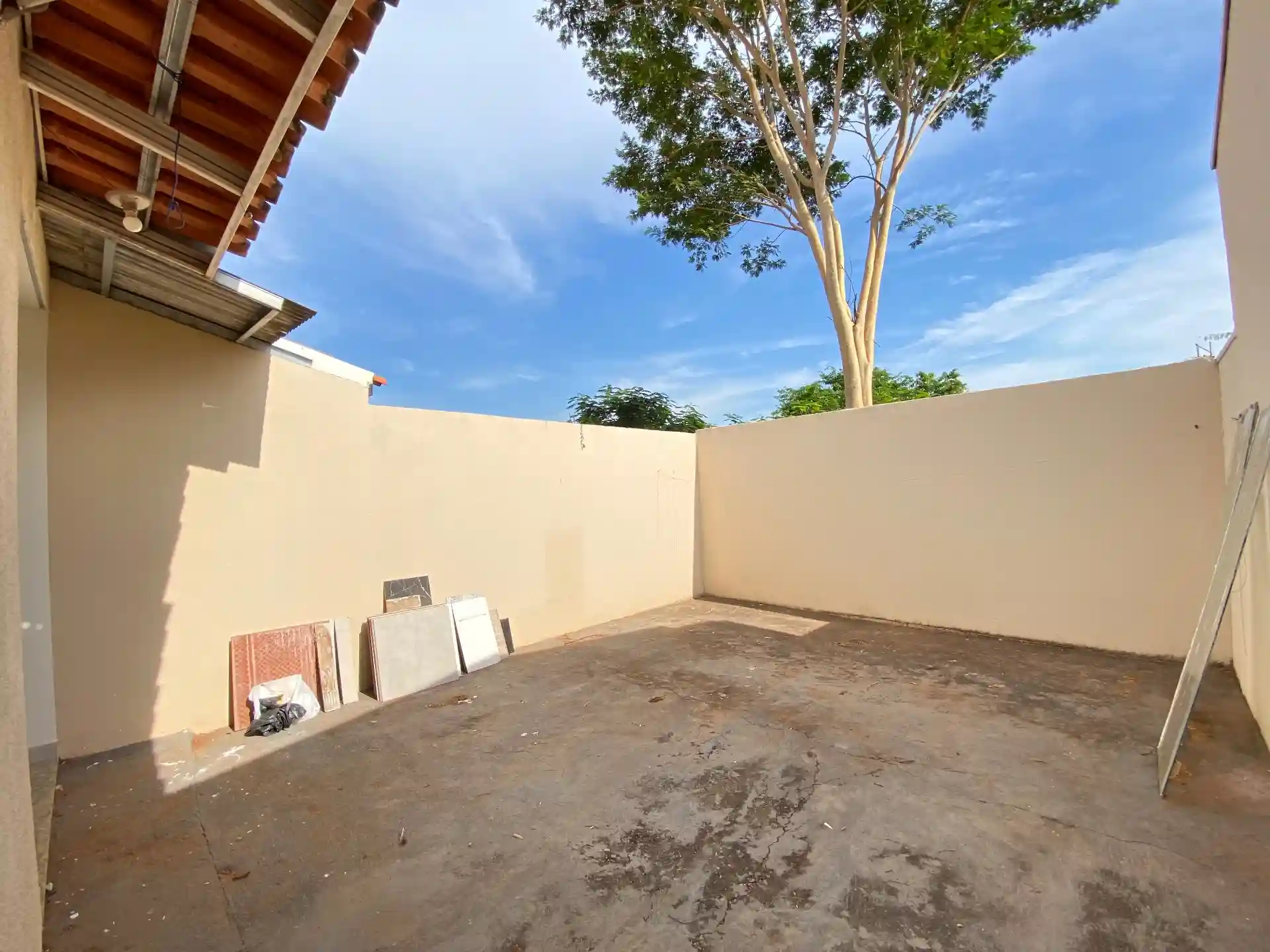 Casa de Condomínio com 2 quartos para aluguel, 100m² — foto 6 de 8
