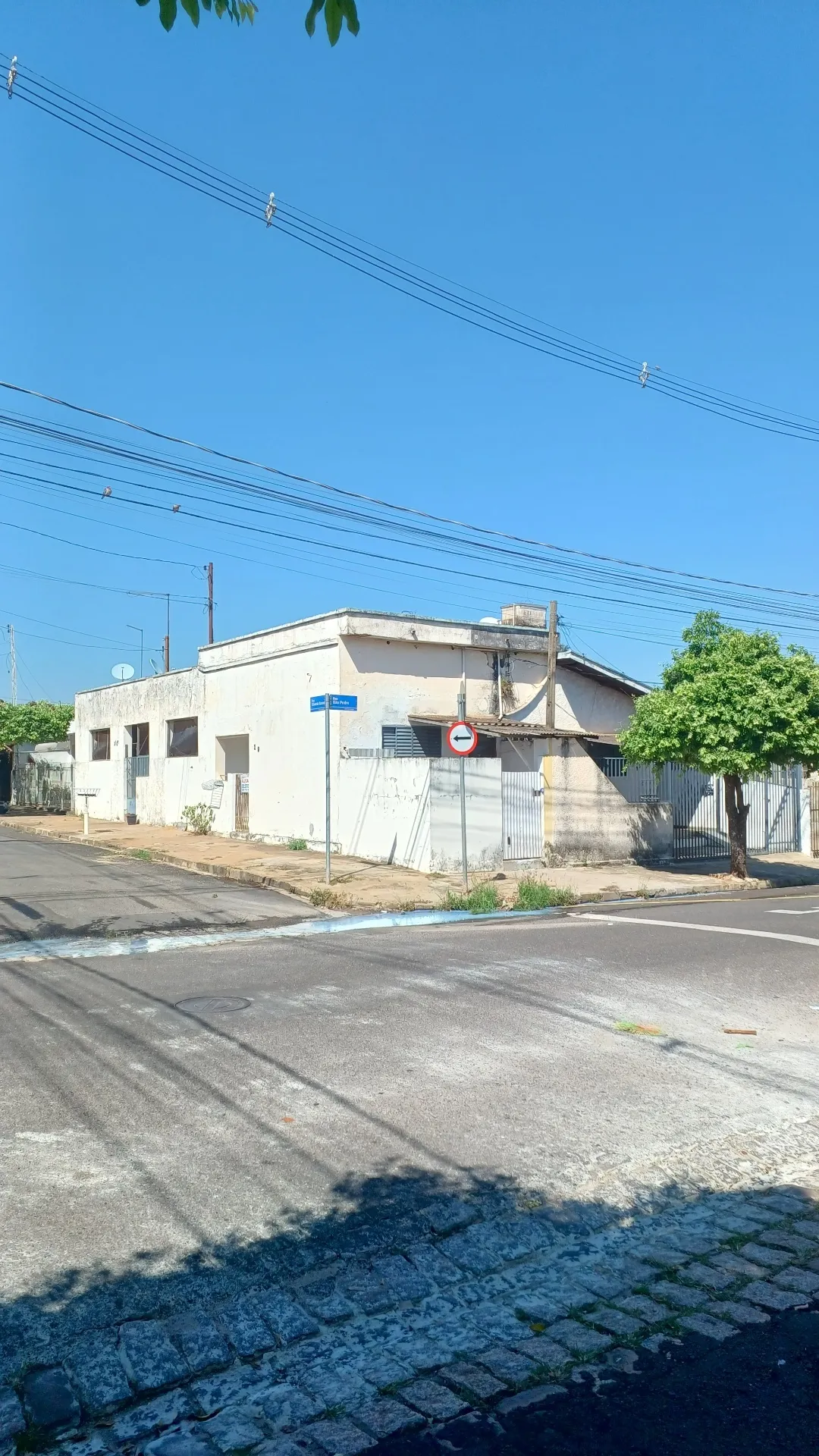 Casa à venda, 198m² — foto 1 de 1