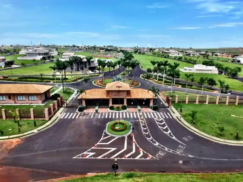 Terreno / Lote / Condomínio  à venda, 367m² — foto 2 de 10