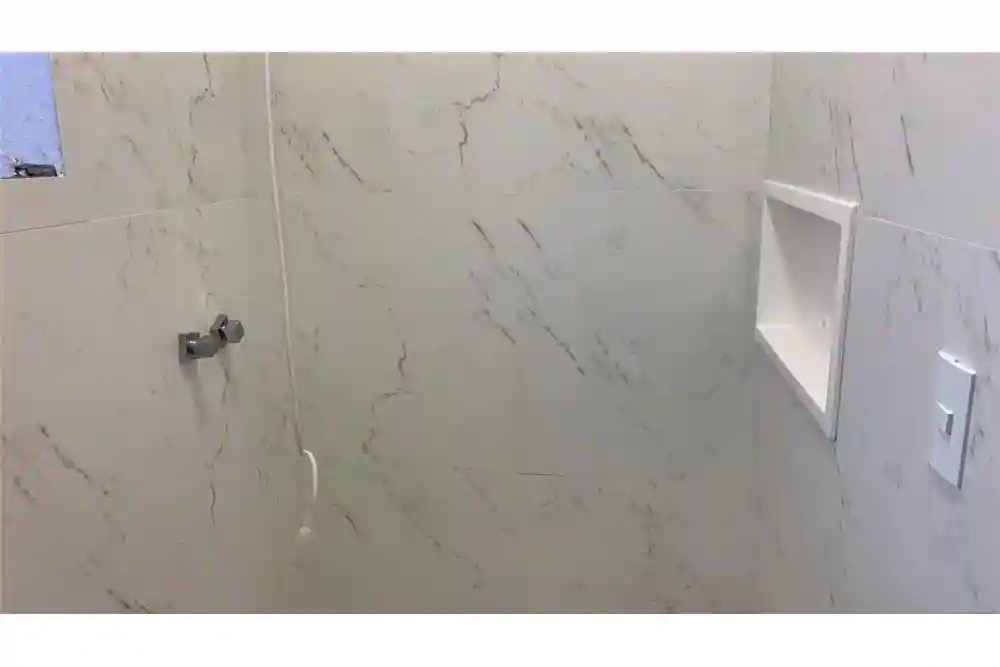 Casa com 2 quartos à venda, 200m² — foto 2 de 6