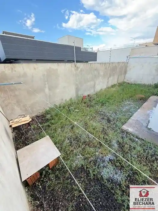 Casa com 2 quartos à venda, 70m² — foto 16 de 17
