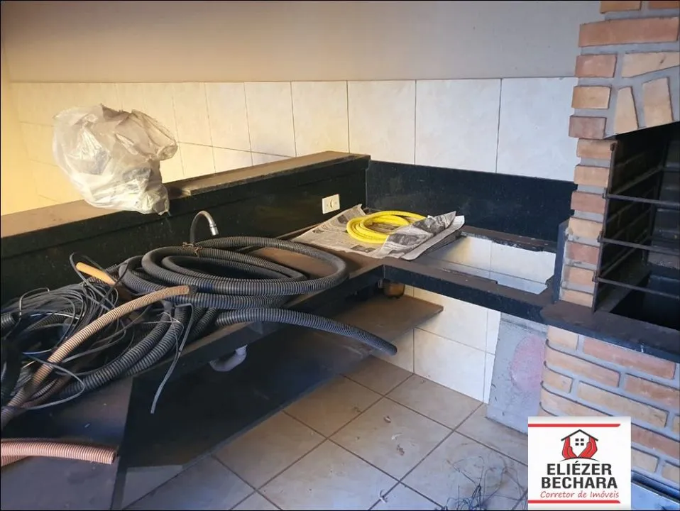 Casa à venda — foto 1 de 11