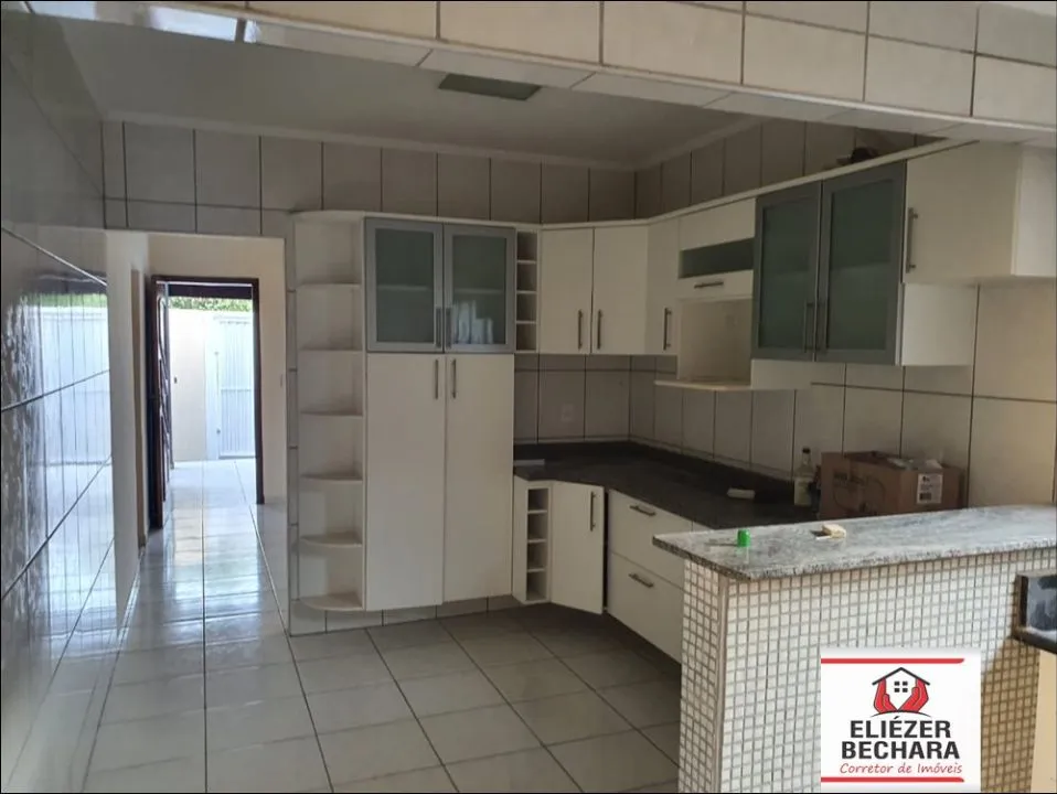 Casa à venda — foto 5 de 11