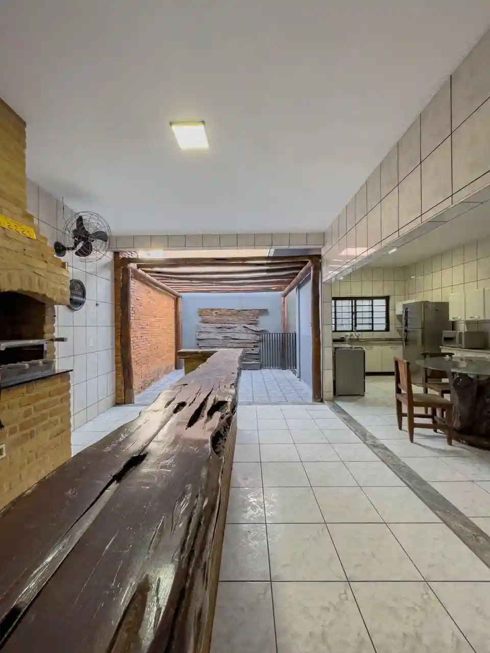 Casa com 3 quartos à venda, 212m² — foto 27 de 32