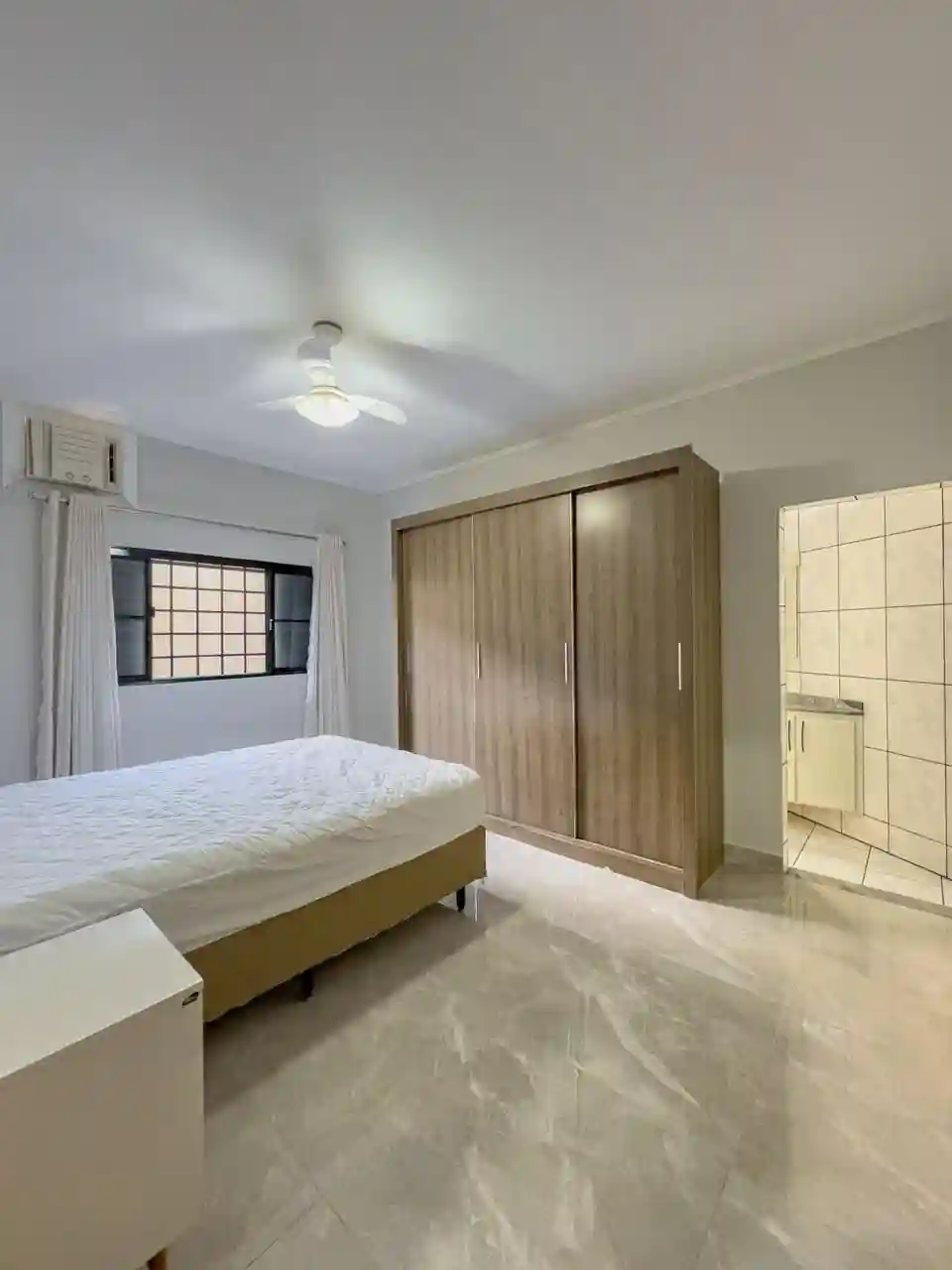 Casa com 3 quartos à venda, 212m² — foto 11 de 32