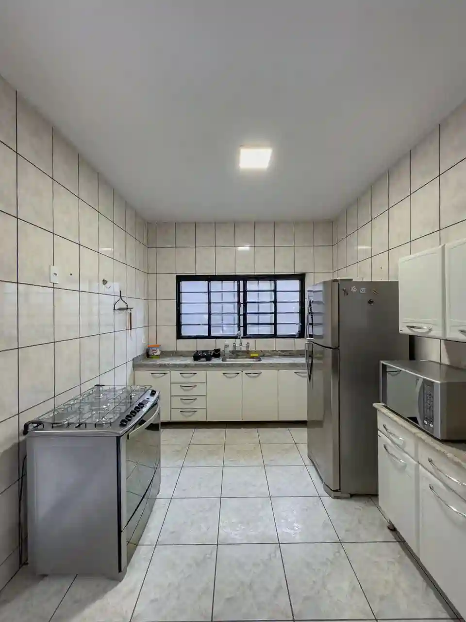 Casa com 3 quartos à venda, 212m² — foto 8 de 32