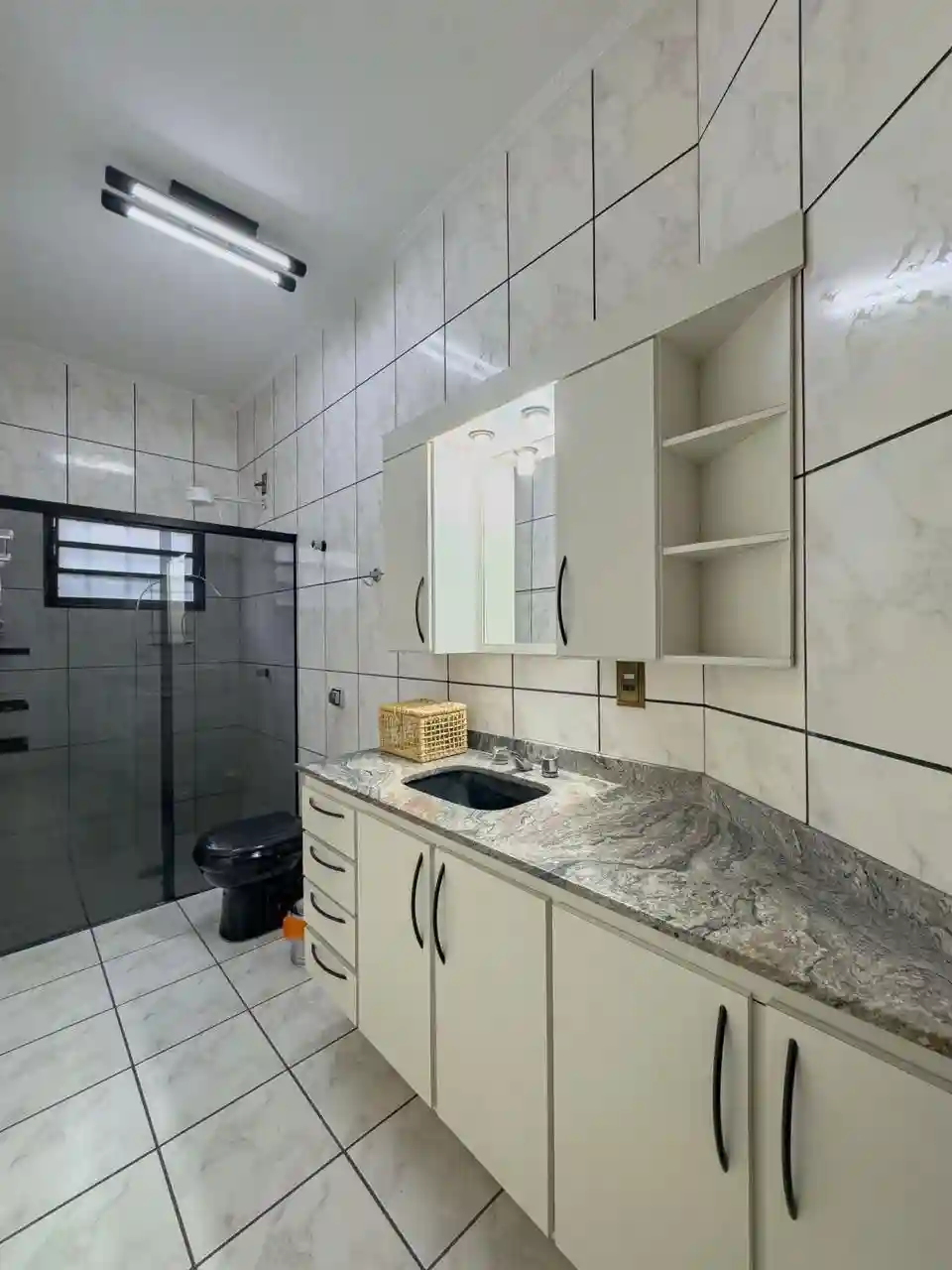 Casa com 3 quartos à venda, 212m² — foto 15 de 32