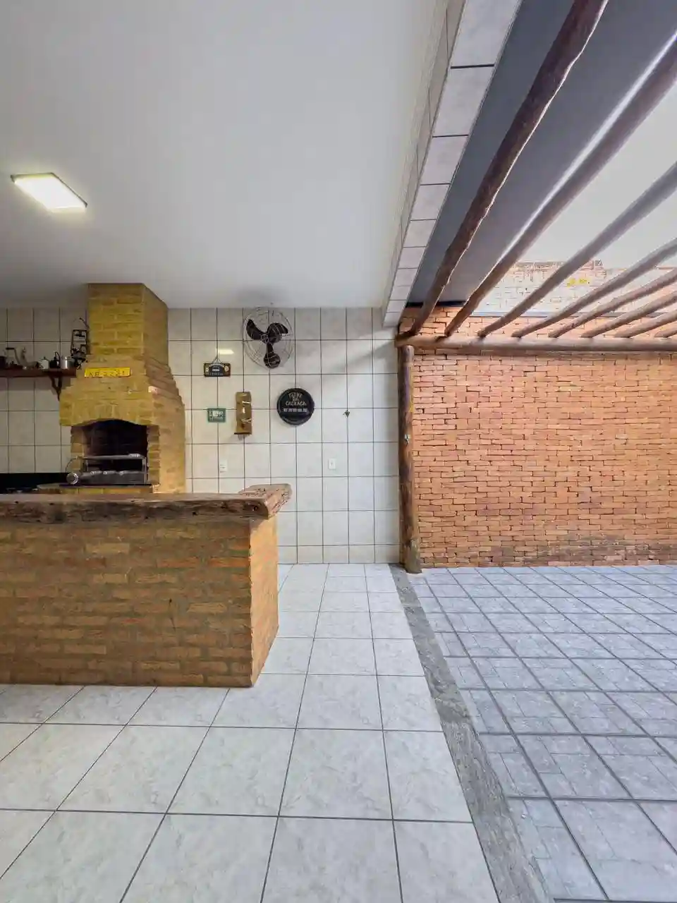 Casa com 3 quartos à venda, 212m² — foto 23 de 32