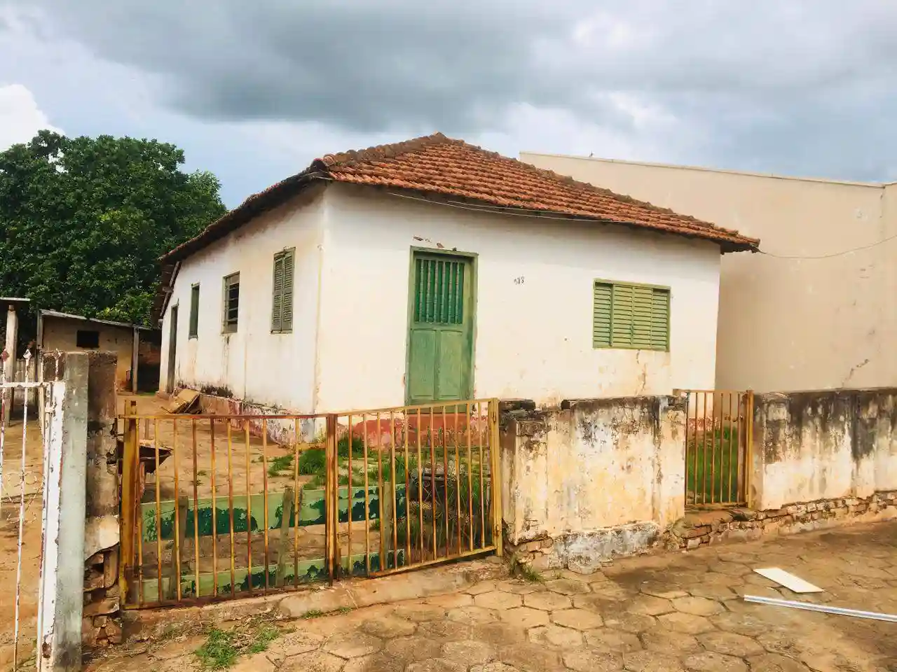 Casa com 2 quartos à venda, 400m² — foto 4 de 4