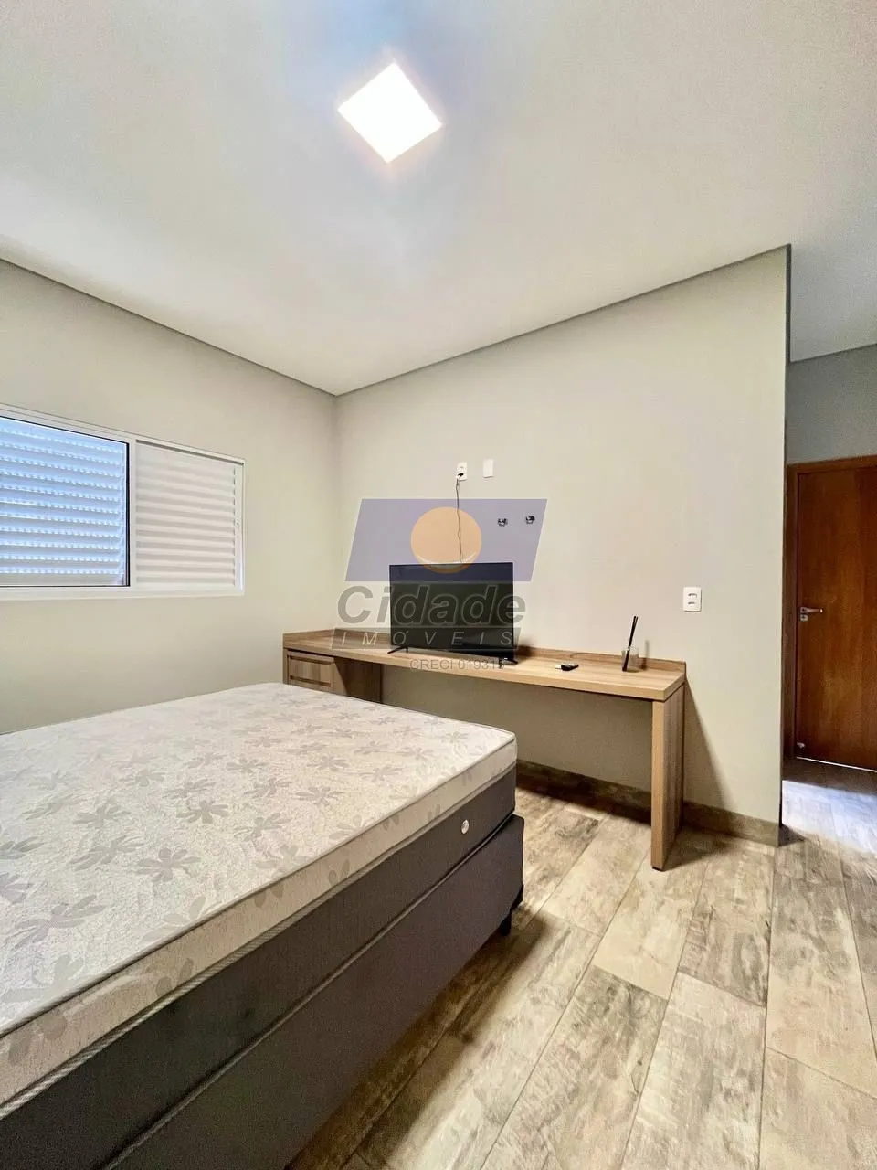 Casa de Condomínio com 3 quartos para aluguel, 130m² — foto 11 de 18