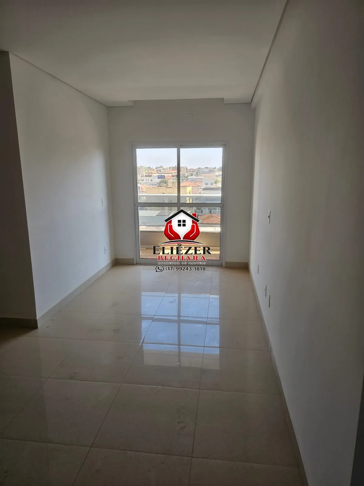 Apartamento com 3 quartos à venda, 80m² — foto 1 de 16