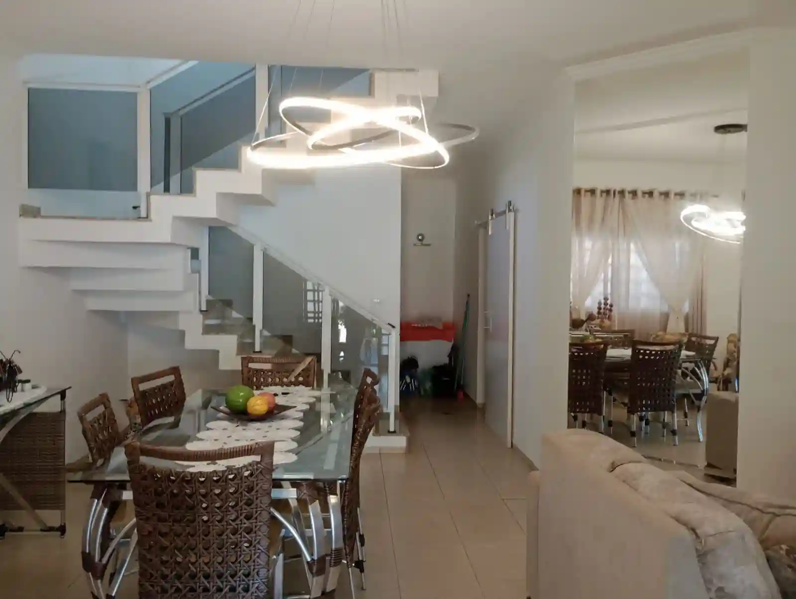 Casa com 4 quartos à venda, 215m² — foto 21 de 23
