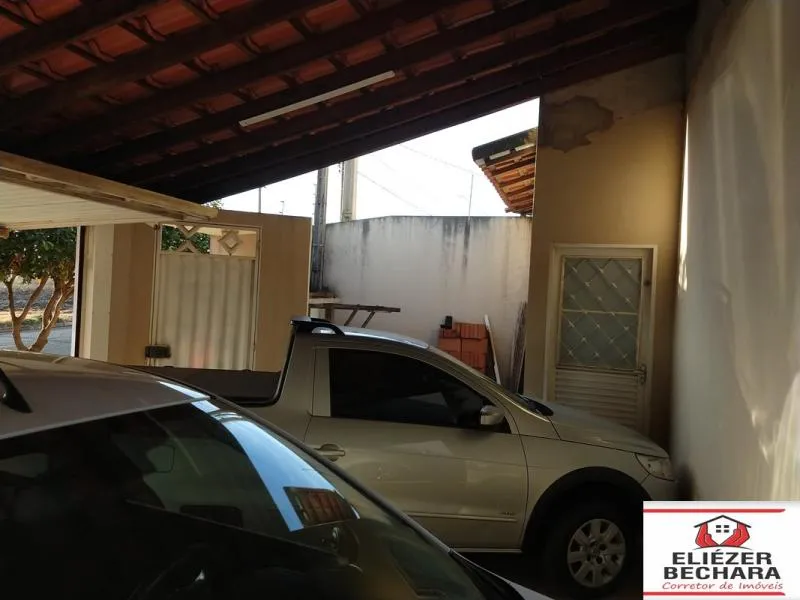 Casa à venda — foto 1 de 8