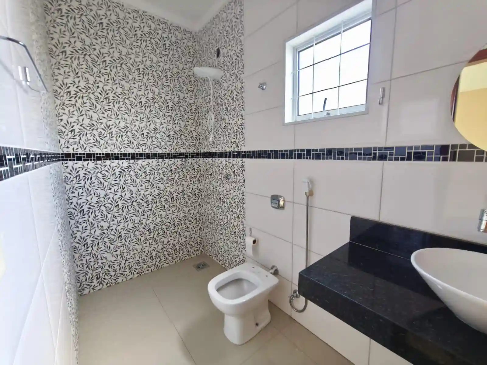 Casa com 3 quartos à venda, 200m² — foto 5 de 25