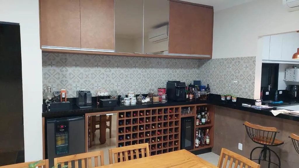 Casa de Condomínio à venda — foto 1 de 2