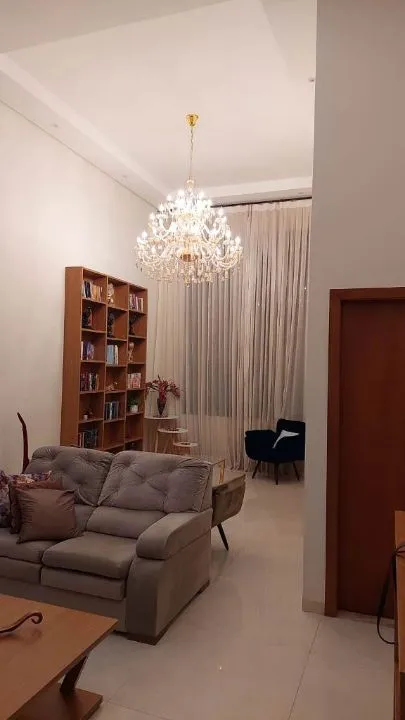 Casa de Condomínio à venda — foto 2 de 2