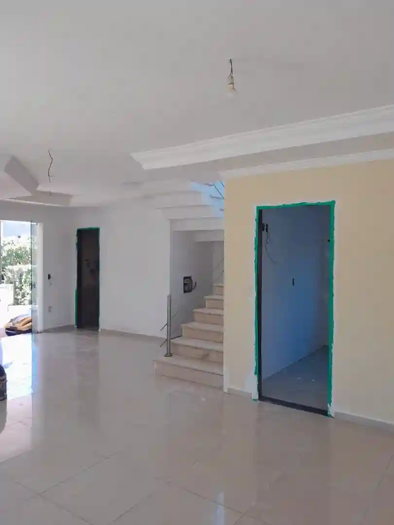 Casa de Condomínio com 3 quartos à venda, 360m² — foto 10 de 10