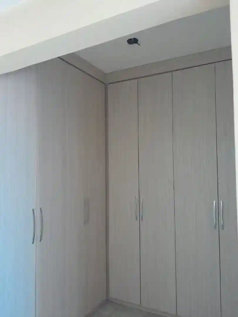 Casa de Condomínio com 3 quartos à venda, 360m² — foto 6 de 10
