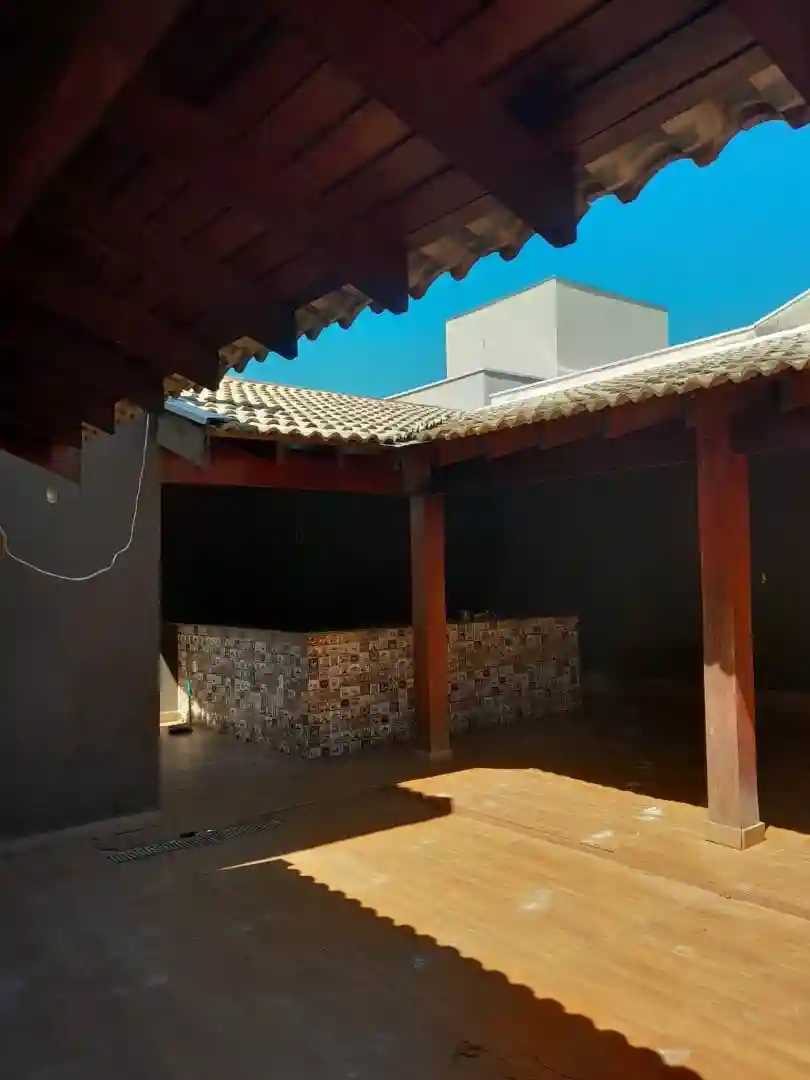 Casa de Condomínio com 3 quartos à venda, 360m² — foto 1 de 10