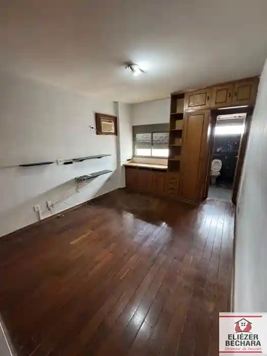 Apartamento com 3 quartos à venda, 230m² — foto 2 de 14