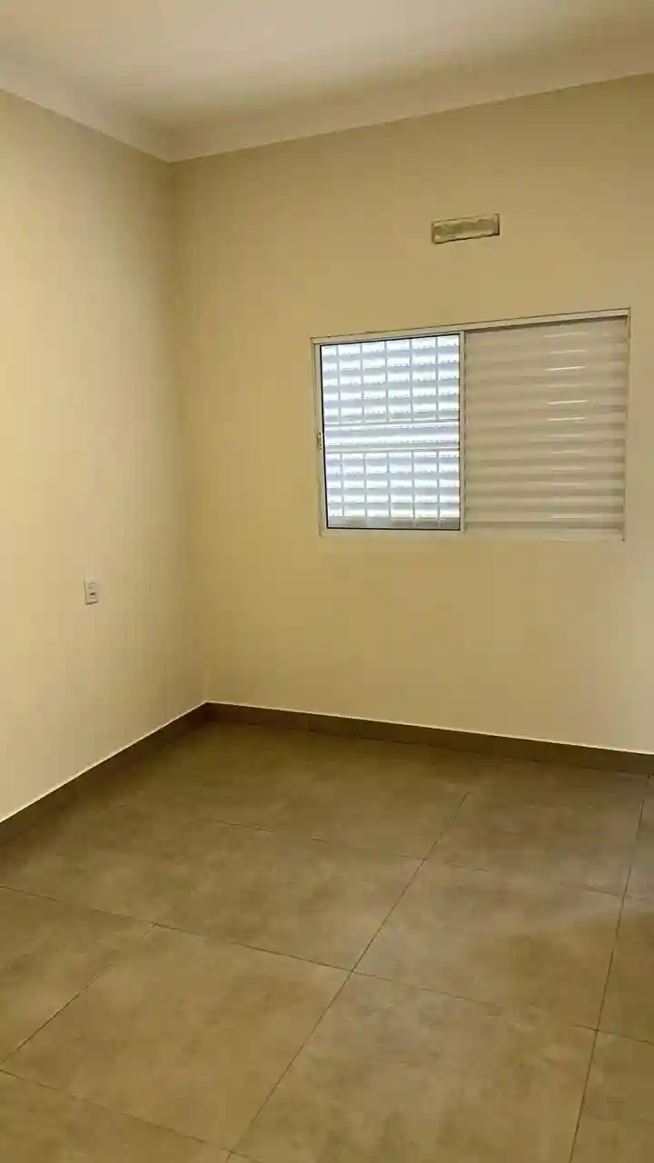 Casa com 3 quartos à venda, 200m² — foto 4 de 15