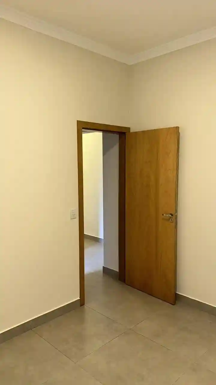 Casa com 3 quartos à venda, 200m² — foto 10 de 15