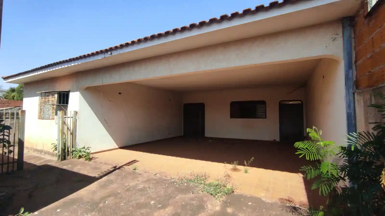 Casa com 3 quartos à venda, 176m² — foto 1 de 25