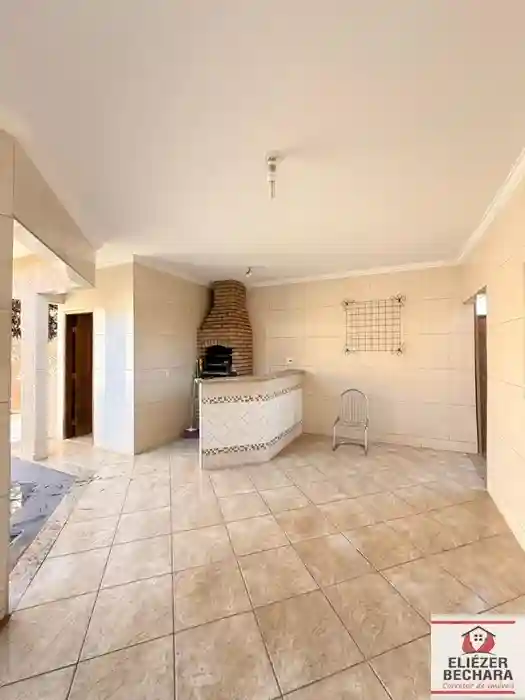 Casa com 3 quartos à venda, 222m² — foto 8 de 27