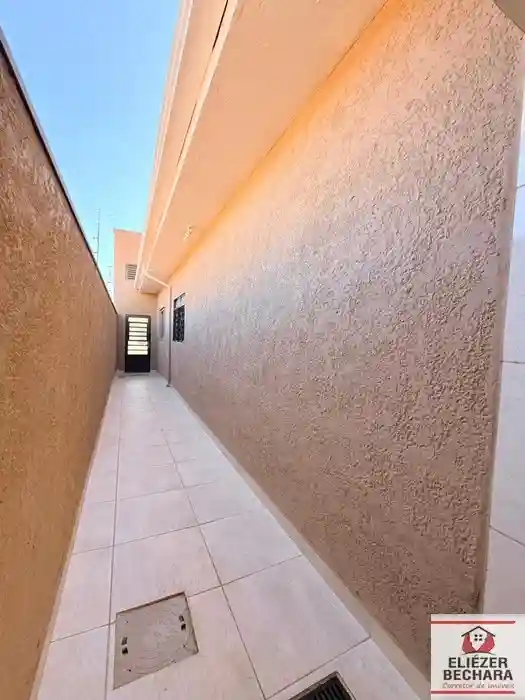Casa com 3 quartos à venda, 222m² — foto 15 de 27