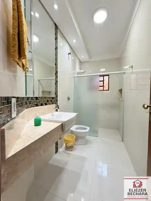 Casa com 3 quartos à venda, 222m² — foto 24 de 27