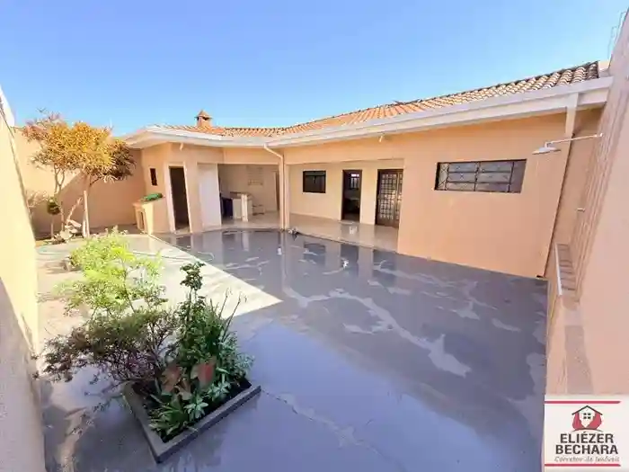Casa com 3 quartos à venda, 222m² — foto 25 de 27