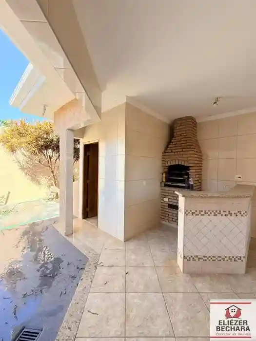 Casa com 3 quartos à venda, 222m² — foto 10 de 27