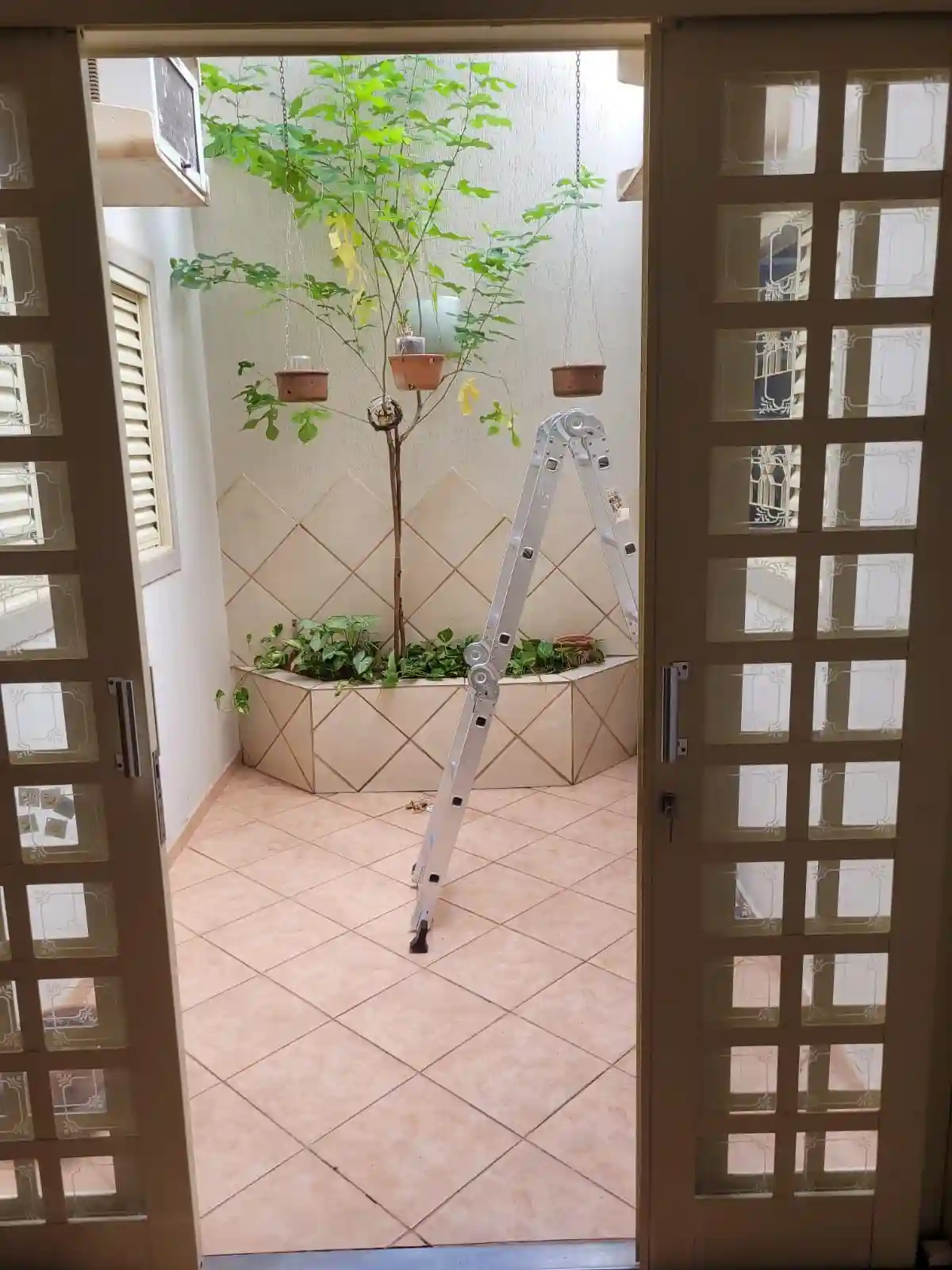 Casa com 3 quartos à venda, 108m² — foto 8 de 17