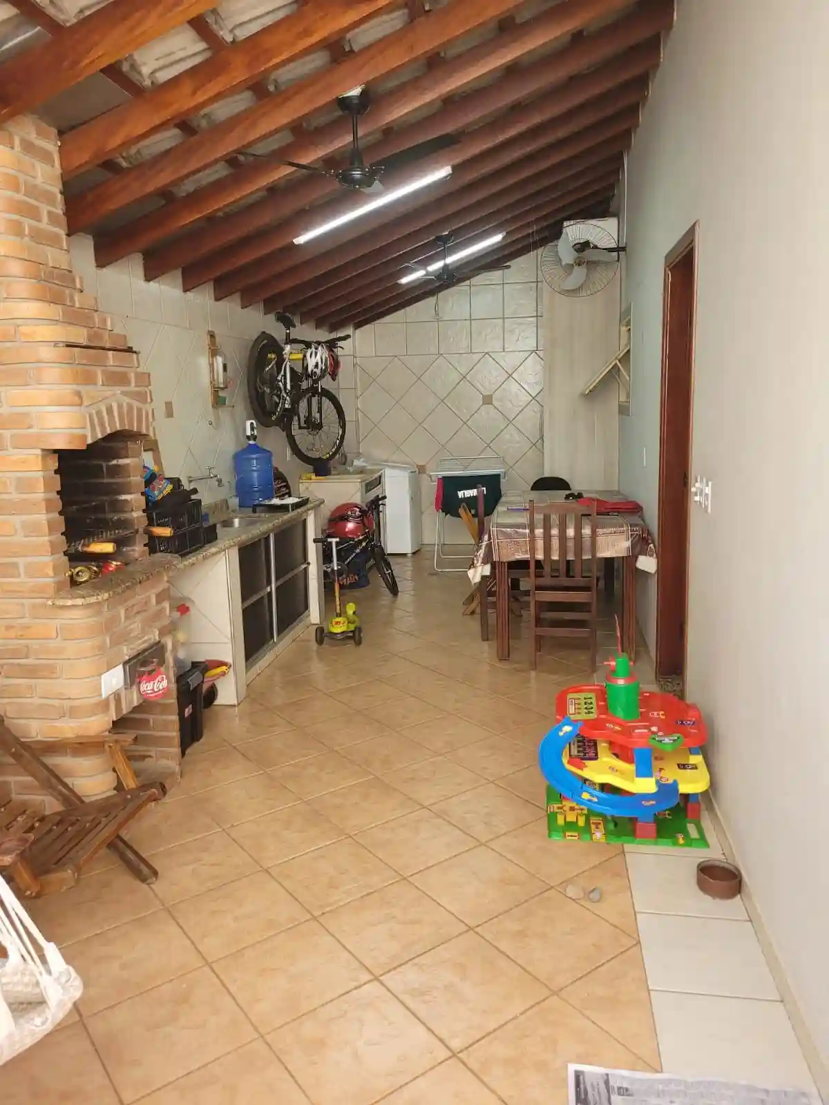 Casa com 3 quartos à venda, 108m² — foto 4 de 17