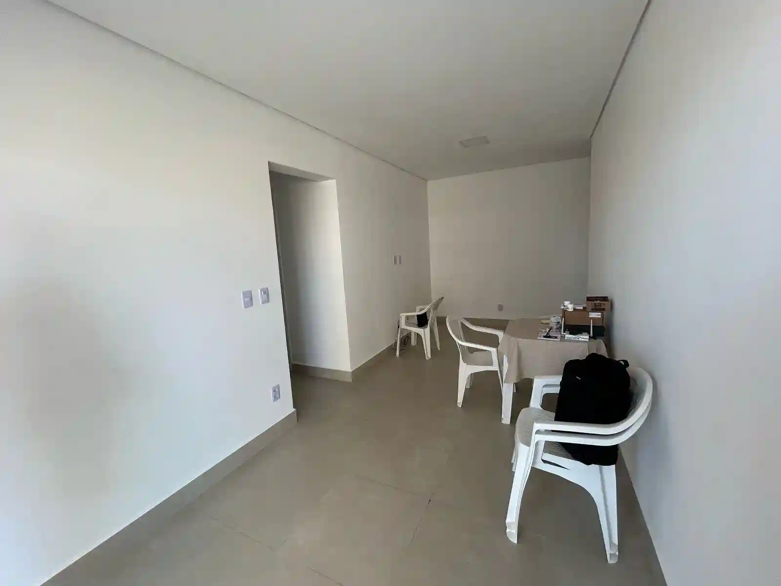 Apartamento com 3 quartos à venda, 10m² — foto 4 de 12