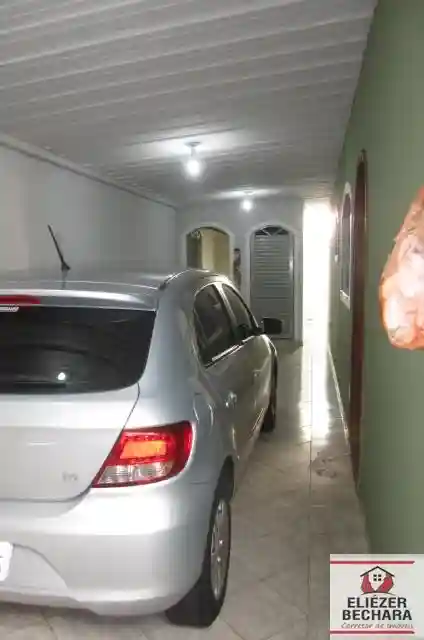 Casa com 3 quartos à venda, 240m² — foto 22 de 29